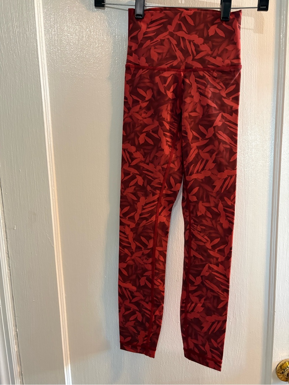 Women’s Lululemon Red Printed High-Waist Leggings